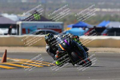 media/Oct-09-2022-SoCal Trackdays (Sun) [[95640aeeb6]]/Turn 2 (1110am)/